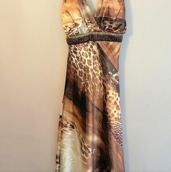 Gorgeous animal print gown - Picture 2 of 14